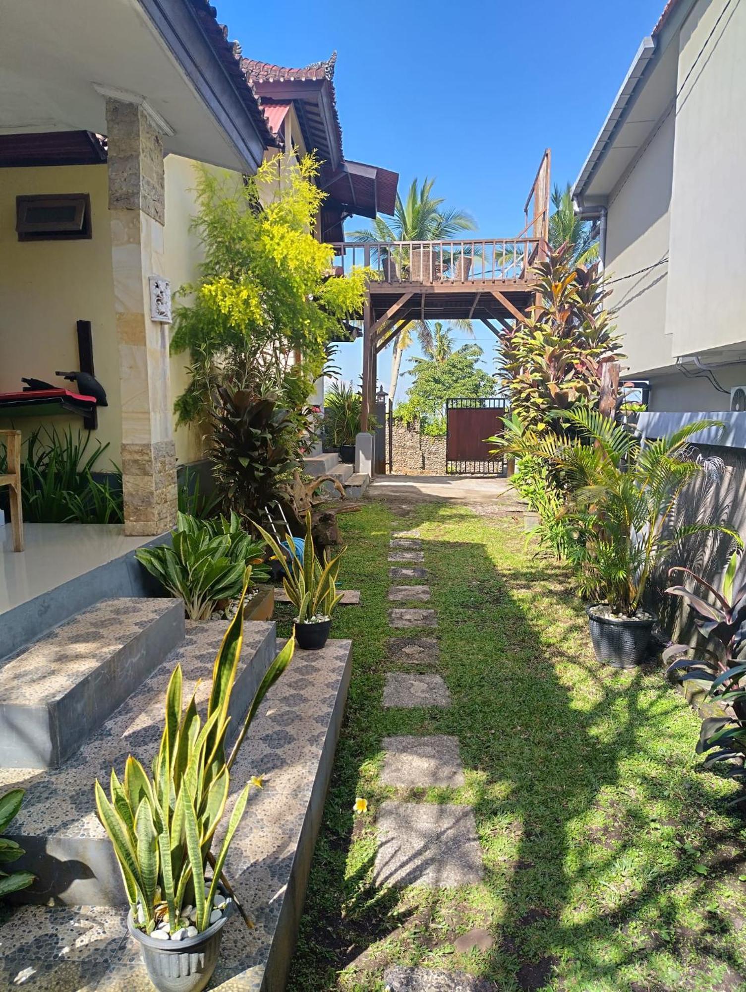 Kirra'S Beach House Pulukan Zewnętrze zdjęcie